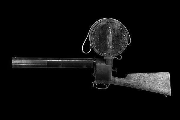 Marey’s 1882 chronophotographic gun